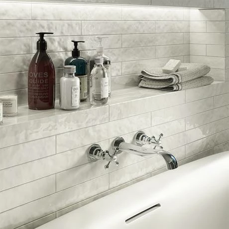 Chatsworth 1928 Traditional Wall Mounted Crosshead Bath Filler Tap 3 Chatsworth 1928 Traditional Wall Mounted Crosshead Bath Filler Tap - Image 3