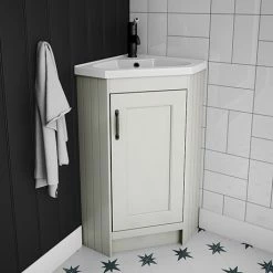 Chatsworth Traditional Grey Corner Vanity Unit With Matt Black Handle