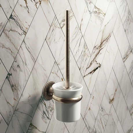 Chatsworth 1928 Antique Brass Traditional Toilet Brush & Holder 1 Chatsworth 1928 Antique Brass Traditional Toilet Brush & Holder