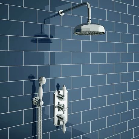 Chatsworth Traditional Outlet Elbow With Parking Bracket, Flex & Handset 3 Chatsworth Traditional Outlet Elbow With Parking Bracket, Flex & Handset - Image 3