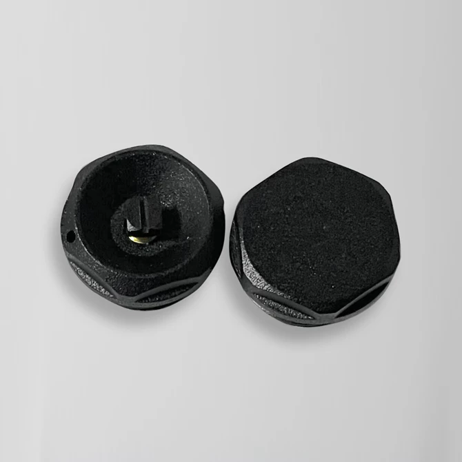 Chatsworth Radiator 1/2" Bleed Valve & Blanking Plug Matt Black 1 Chatsworth Radiator 1/2" Bleed Valve & Blanking Plug Matt Black