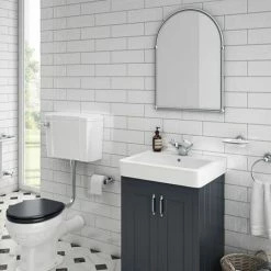 Alternative view of Chatsworth Traditional 673 X 490mm Arched Mirror - Chrome