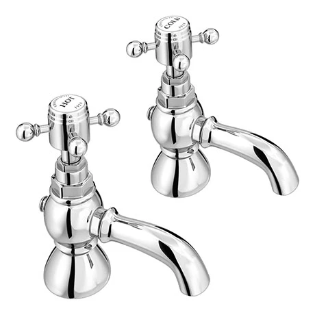 Chatsworth 1928 Traditional Crosshead Pillar Bath Taps 1 Chatsworth 1928 Traditional Crosshead Pillar Bath Taps